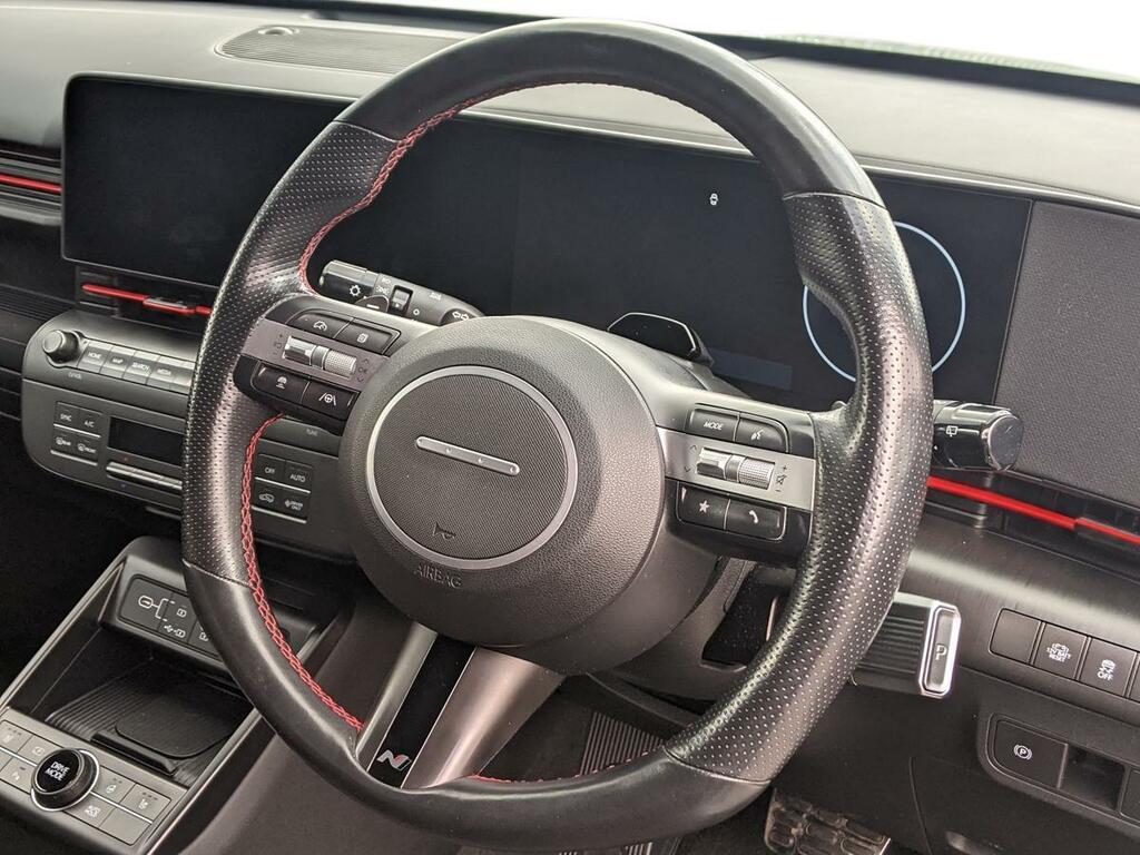Hyundai Kona Ultimate White #10