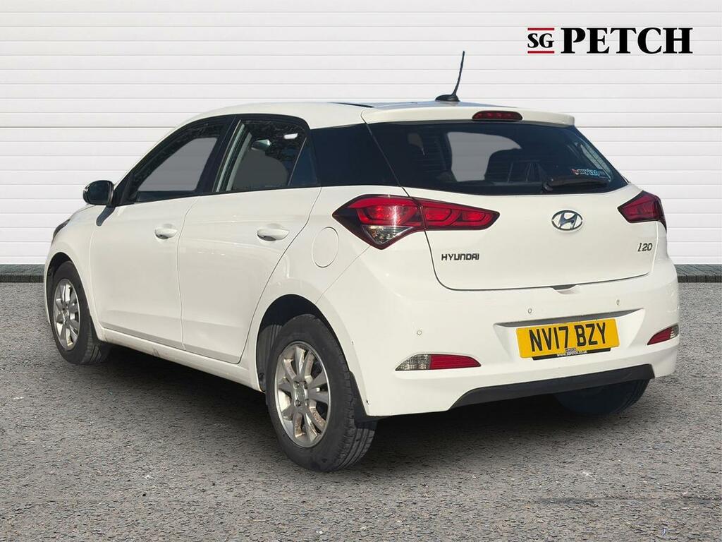 Hyundai I20 Black #5