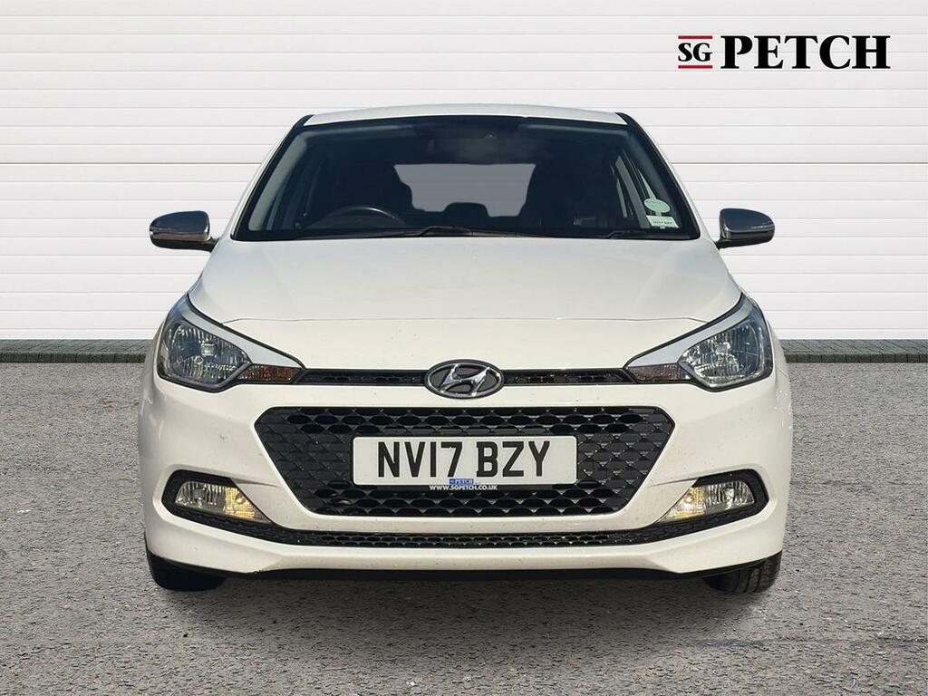 Hyundai I20 Black #8