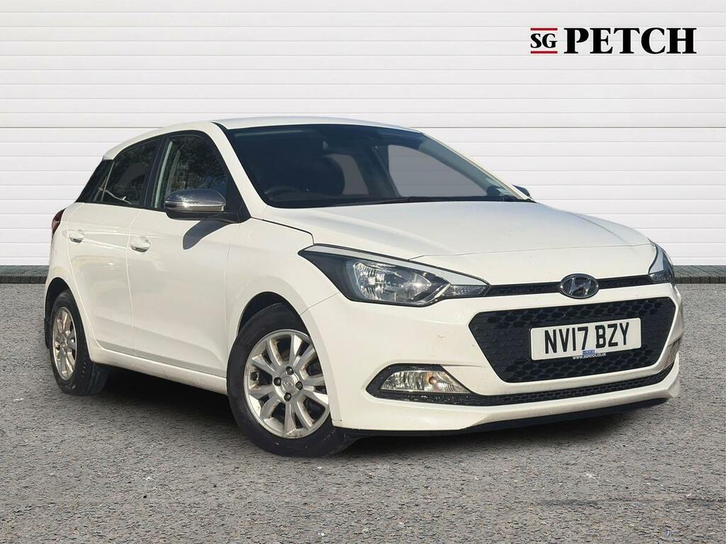 Hyundai I20 Black #1