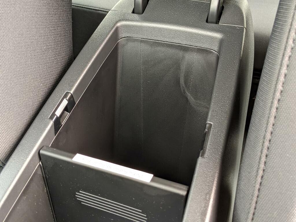 Kia Niro Evolve 1.6 Self Charging Hybrid Black #24
