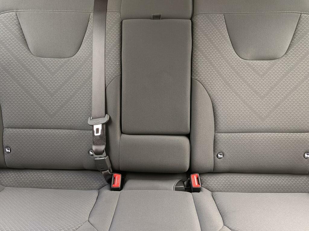 Kia Niro Evolve 1.6 Self Charging Hybrid Black #23