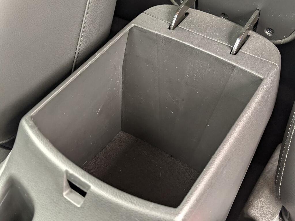 Hyundai Kona Ultimate White #29