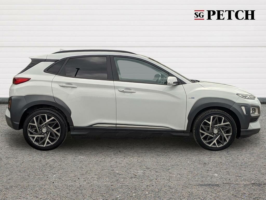 Hyundai Kona Ultimate White #2