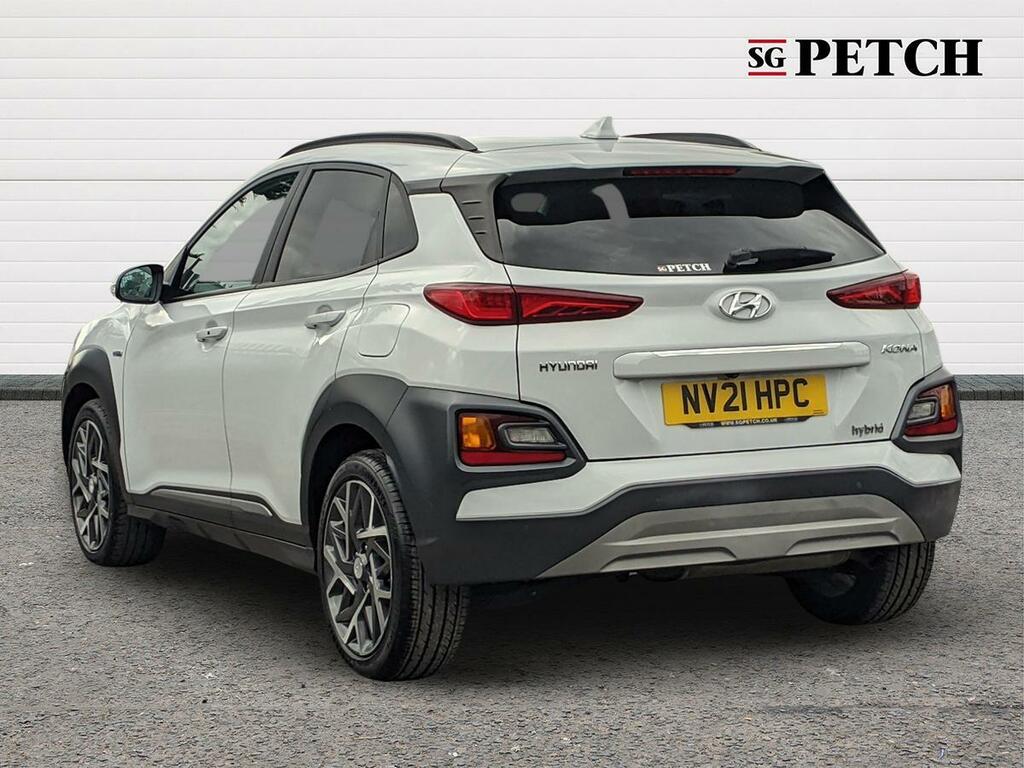 Hyundai Kona Ultimate White #5