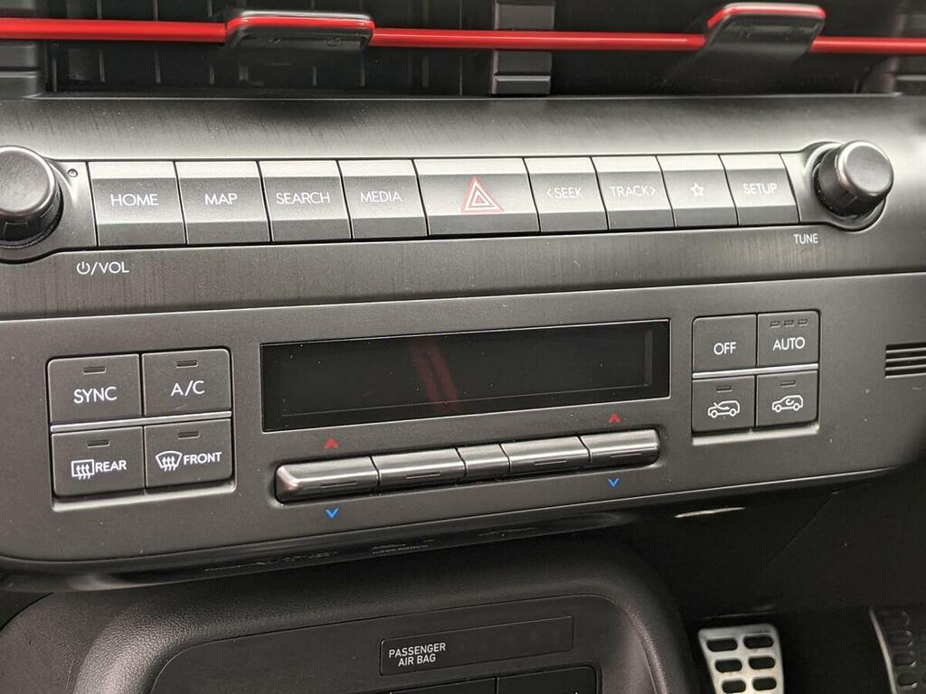 Hyundai Kona Advance Grey #24