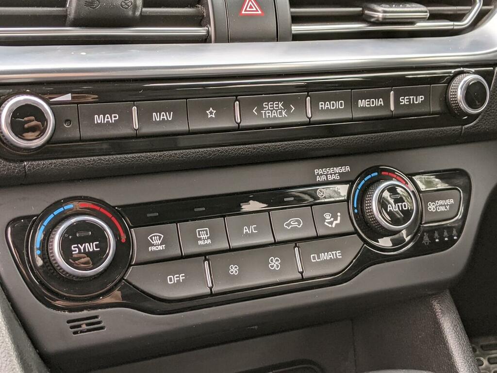 Kia Niro 1.6 Gdi Hybrid 2 Dct Red #25