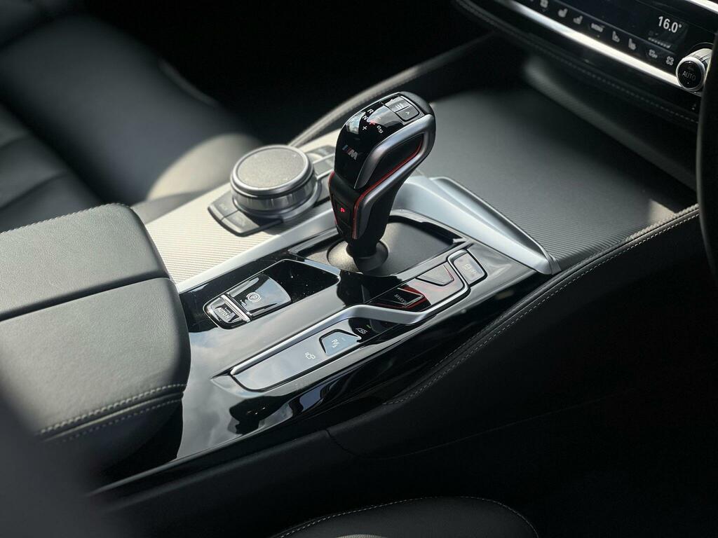 BMW M5 M5 Competition Saloon #32