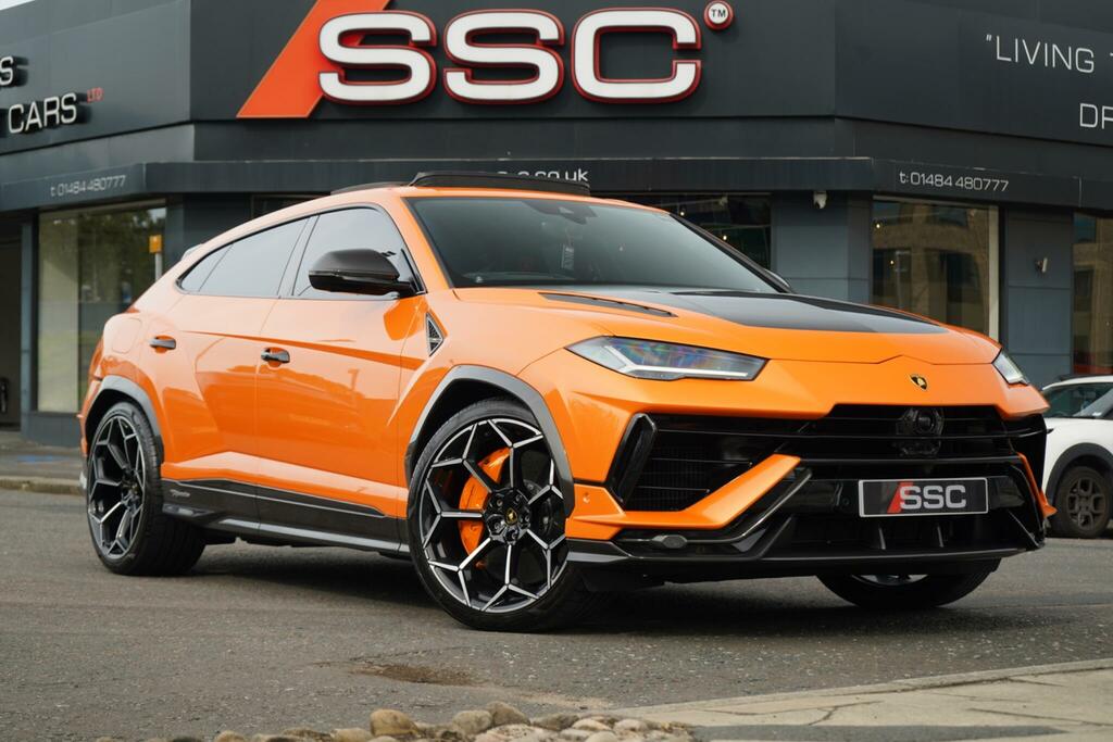 Lamborghini Urus Performante Orange