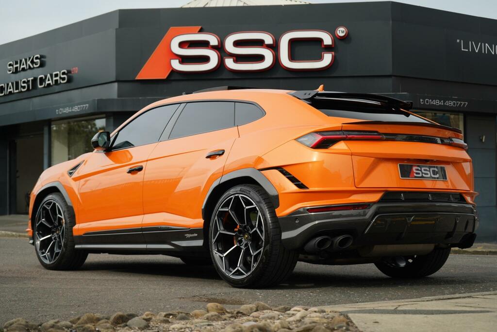 Lamborghini Urus Performante Orange #2