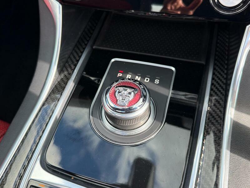 Jaguar XE Black #47