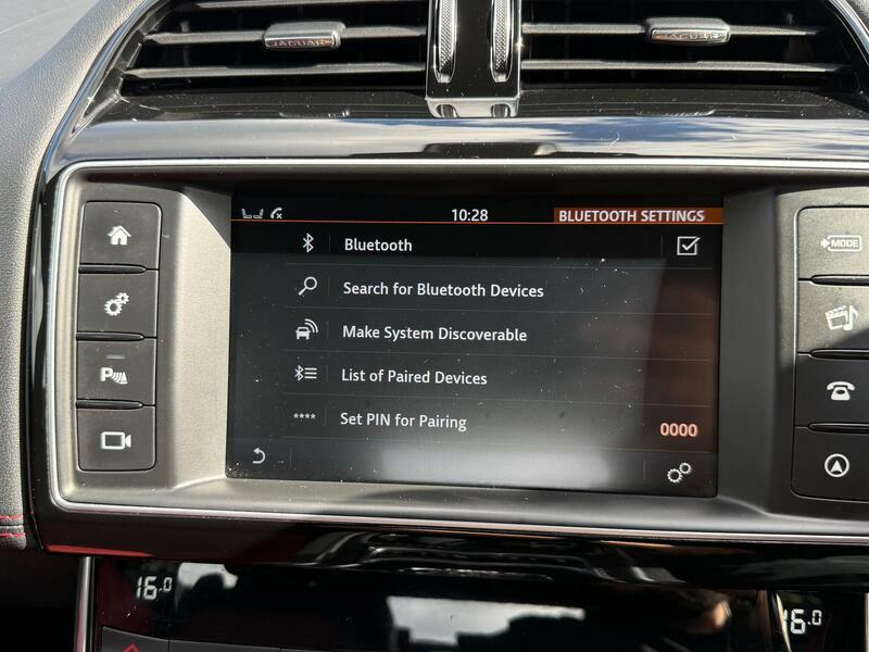 Jaguar XE Black #52