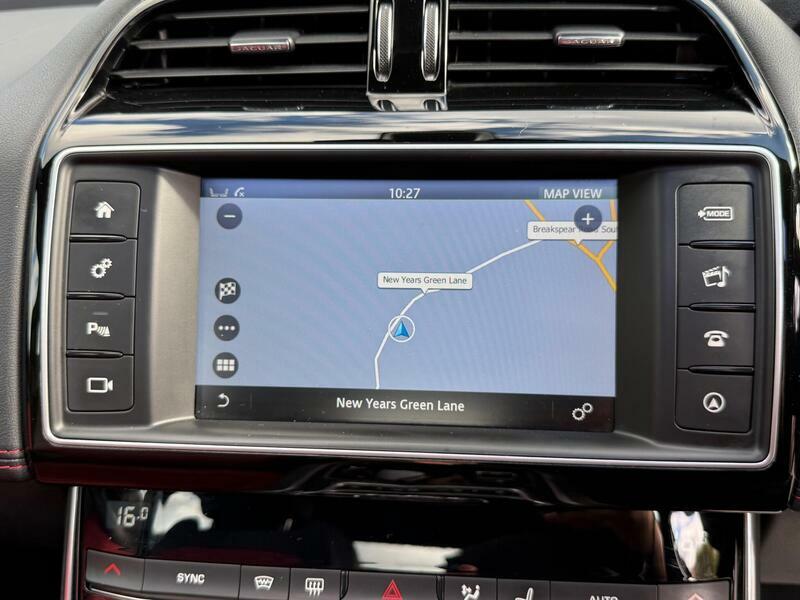 Jaguar XE Black #49