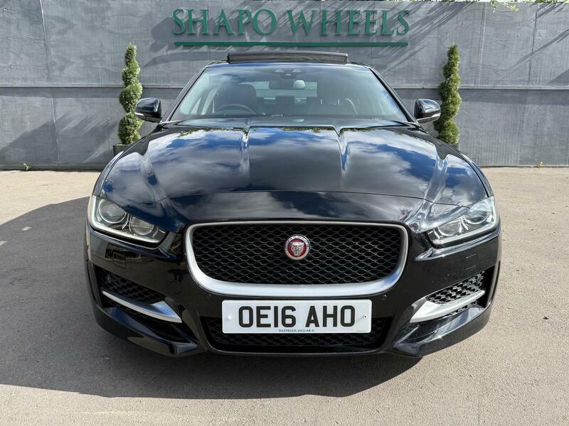 Jaguar XE Black #7