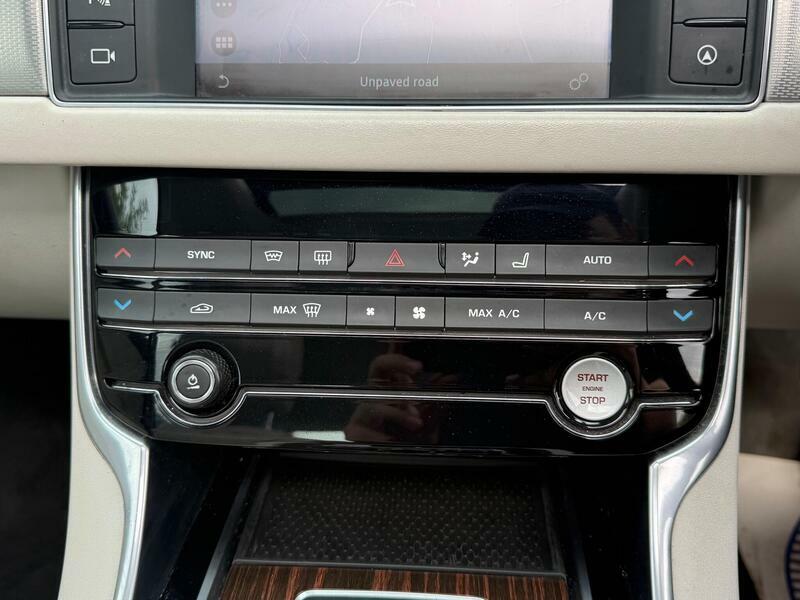 Jaguar XF S Grey #51