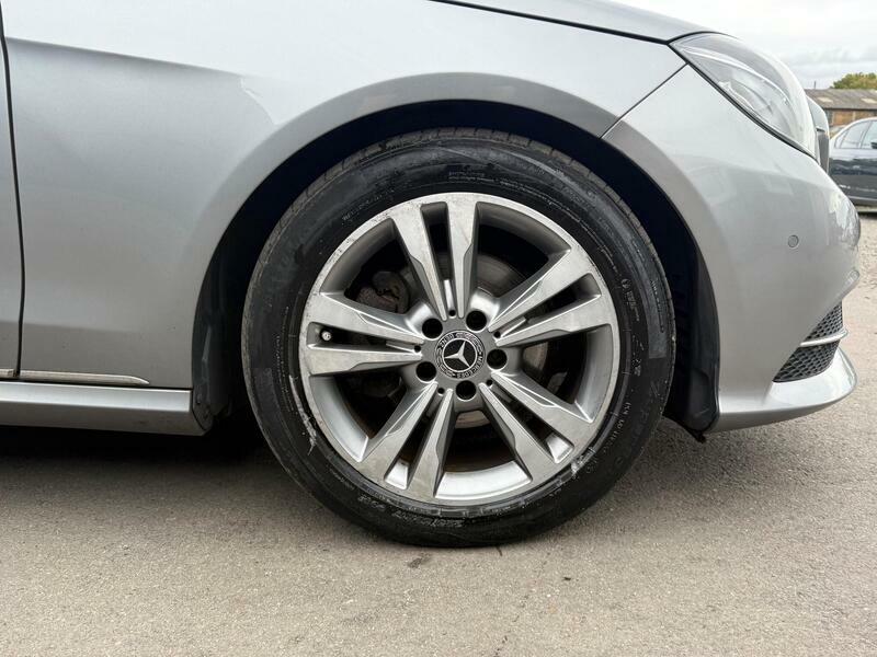 Mercedes-Benz E Class 2.1 E220 Bluetec Amg Line 174 Bhp White #40