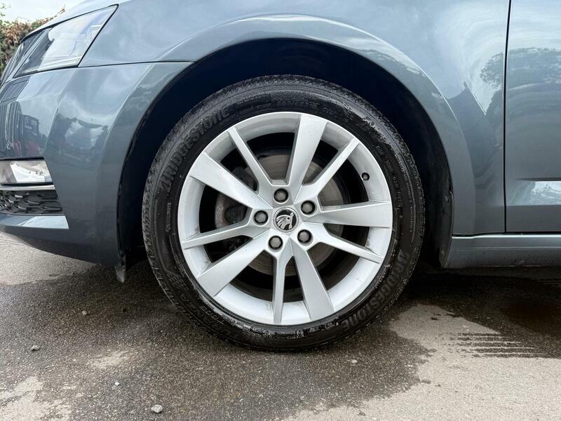Skoda Octavia Se Black #38