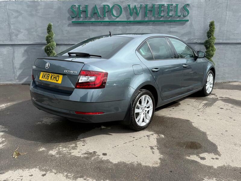Skoda Octavia 1.5 Tsi Act Se L Hatchback Dsg Euro 6 Grey #5