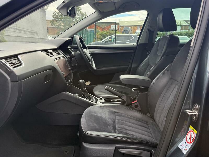 Skoda Octavia Se Black #21