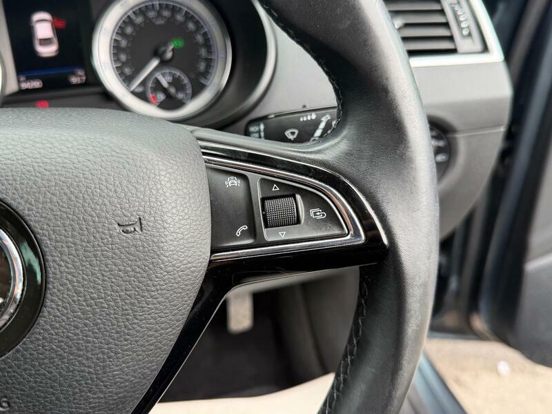 Skoda Octavia Se Black #43