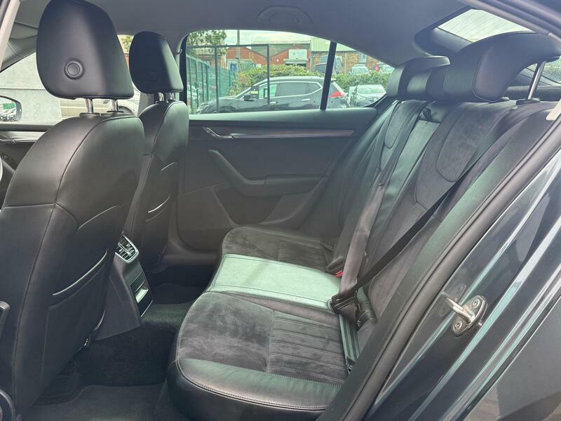 Skoda Octavia Se Black #26