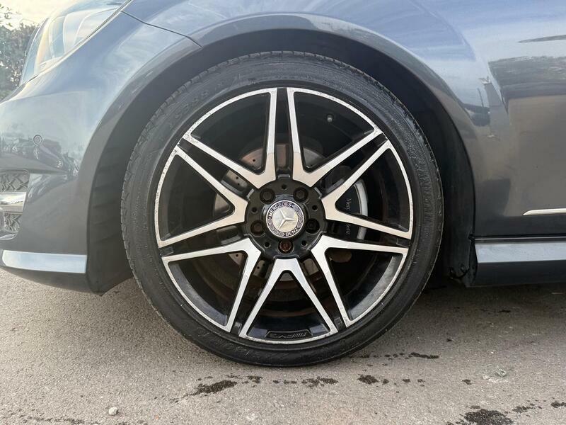Mercedes-Benz C Class C220 Executive Se Cdi Blueefficiency Black #37