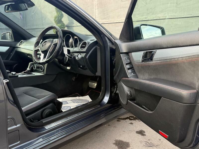 Mercedes-Benz C Class C220 Executive Se Cdi Blueefficiency Black #12