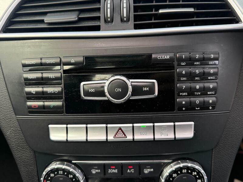 Mercedes-Benz C Class C220 Executive Se Cdi Blueefficiency Black #50