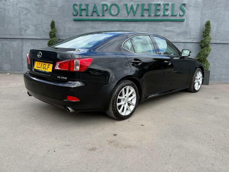 Lexus IS 2.5 250 V6 Advance Saloon Euro 5 Black #5