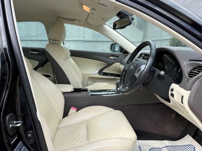 Lexus IS Saloon 2.2 200D Advance Euro 5 201161 Grey #15