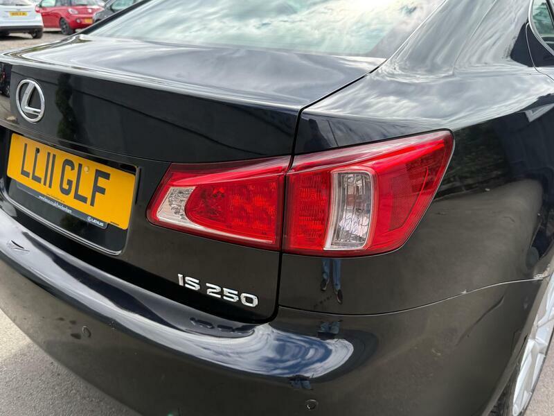 Lexus IS Saloon 2.2 200D Advance Euro 5 201161 Grey #30