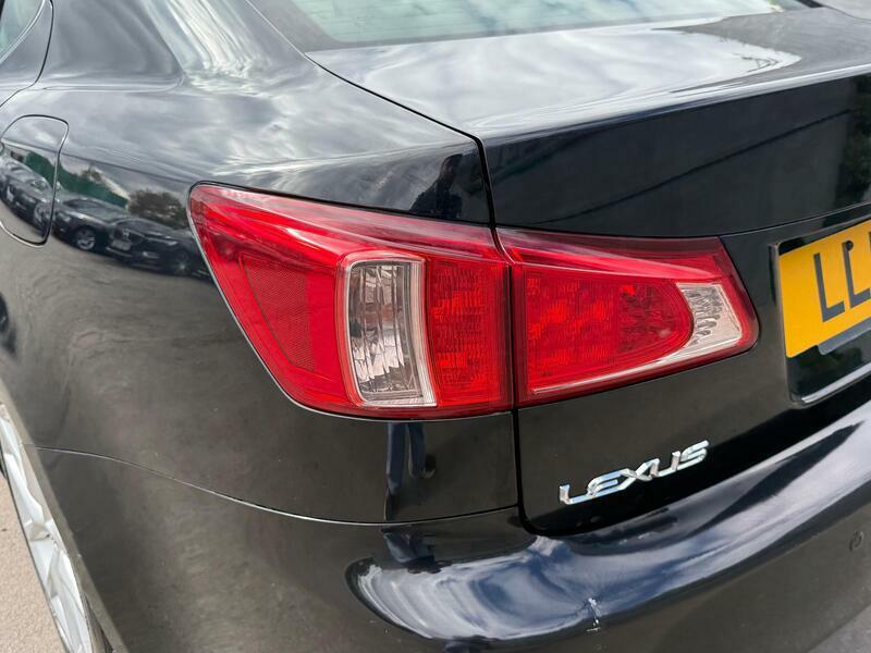 Lexus IS Saloon 2.2 200D Advance Euro 5 201161 Grey #29