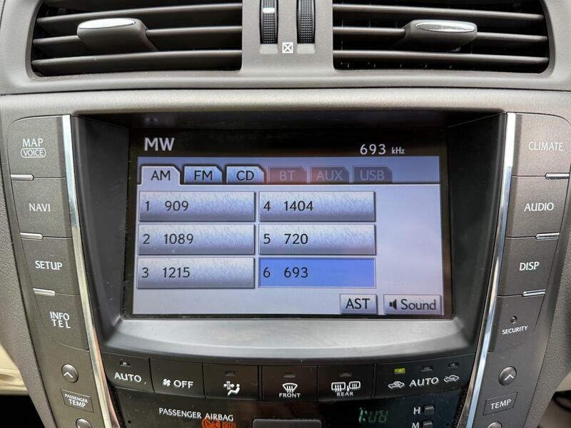 Lexus IS Saloon 2.2 200D Advance Euro 5 201161 Grey #55