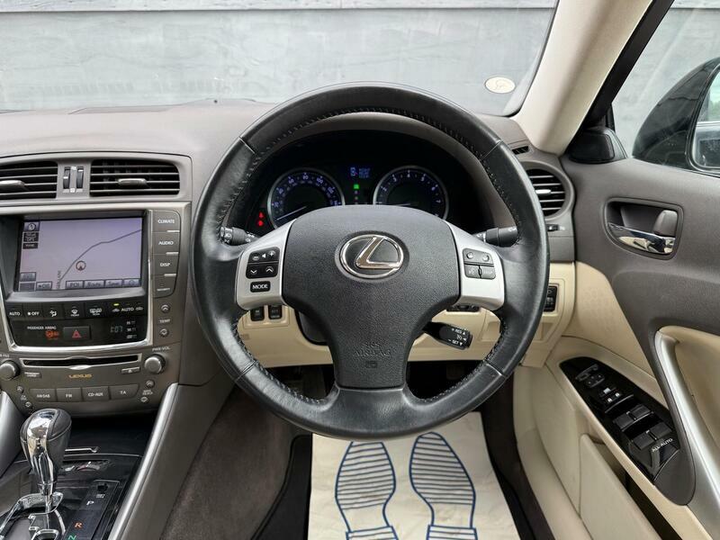 Lexus IS Saloon 2.2 200D Advance Euro 5 201161 Grey #42