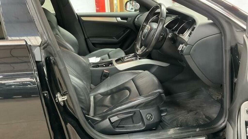 Audi A5 2.0 Tdi S Line Euro 5 Ss White #11