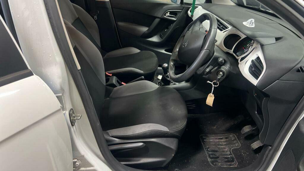 Citroen C3 1.4 Hdi Vtr Black #8