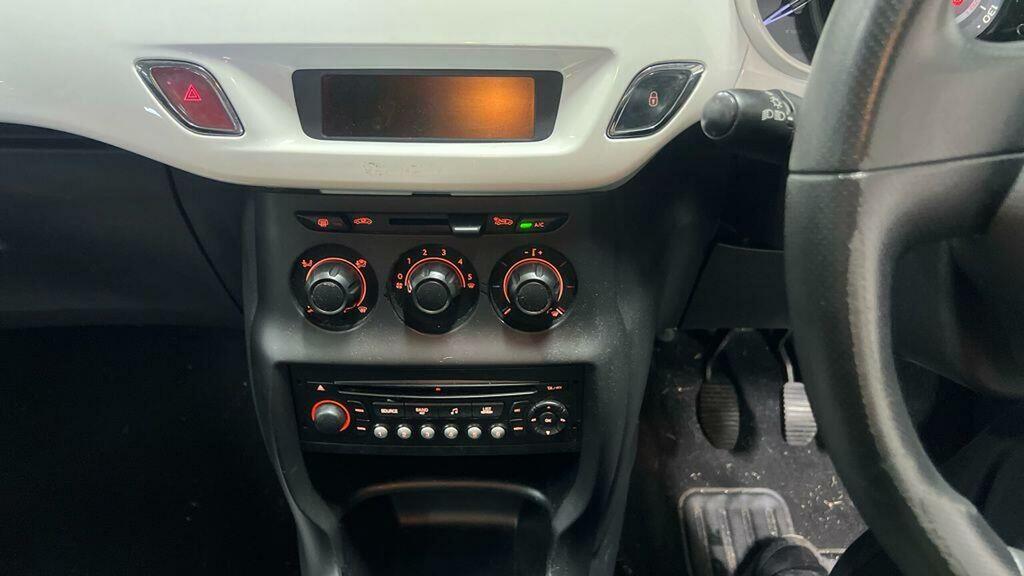 Citroen C3 1.4 Hdi Vtr Black #10
