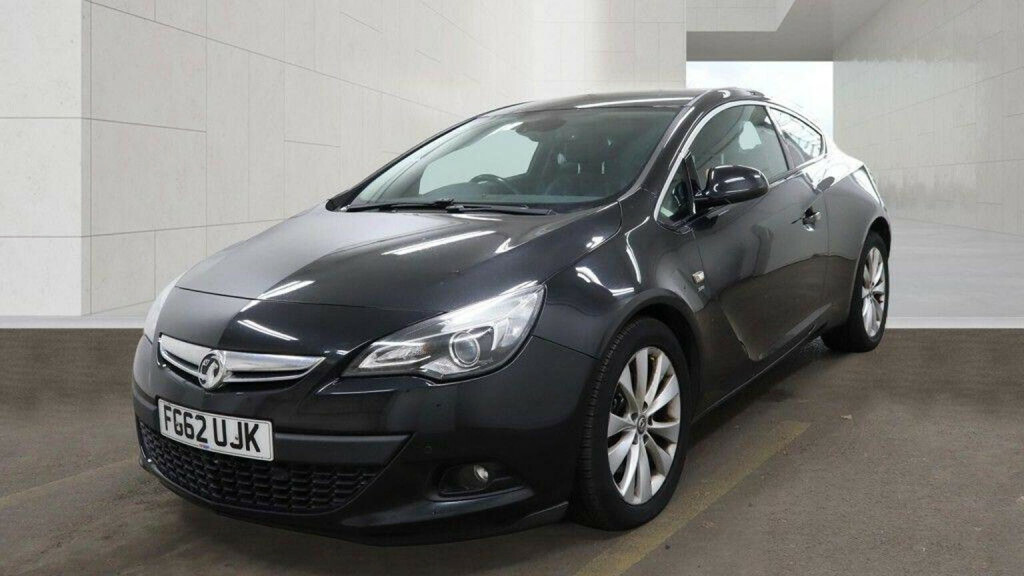 Vauxhall Astra GTC Red #14
