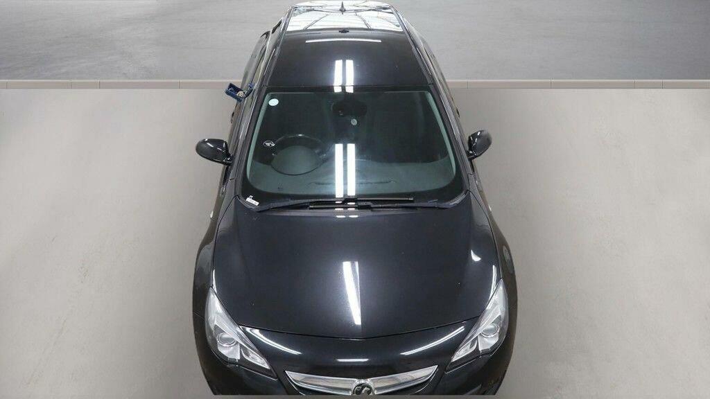 Vauxhall Astra GTC Red #7
