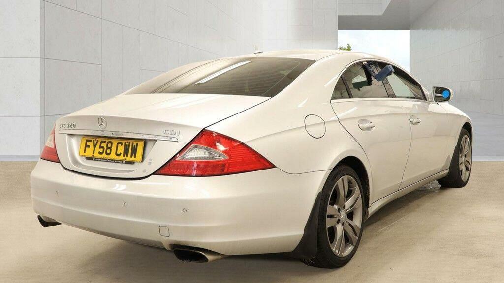 Mercedes-Benz CLS 3.0 Cls320 Cdi Coupe 7G-tronic Silver #5