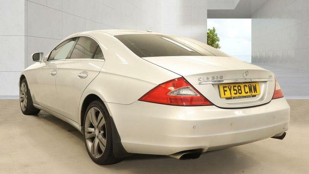 Mercedes-Benz CLS 3.0 Cls320 Cdi Coupe 7G-tronic Silver #3