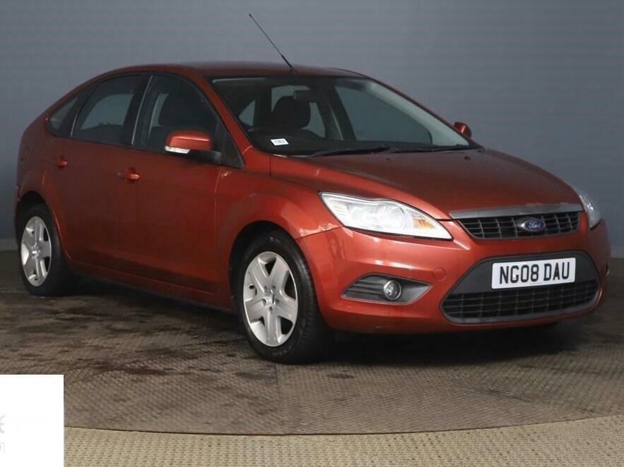 Ford Focus 1.6 Titanium Silver #1