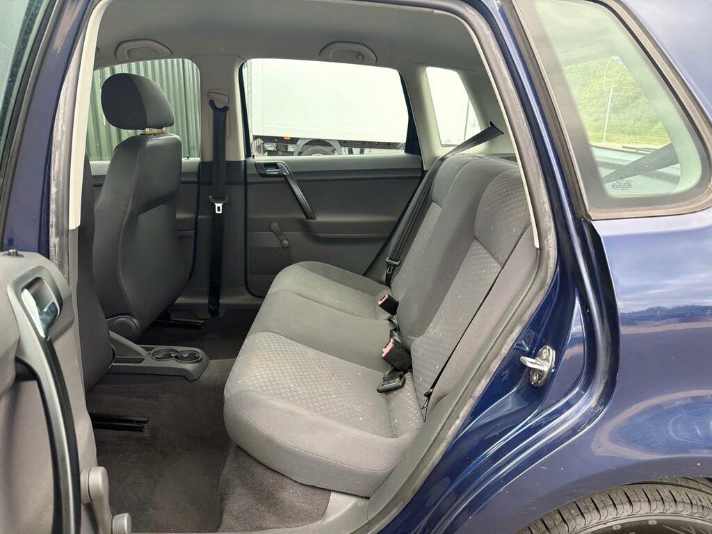Volkswagen Polo Hatchback 1.2 E 2002 Black #10