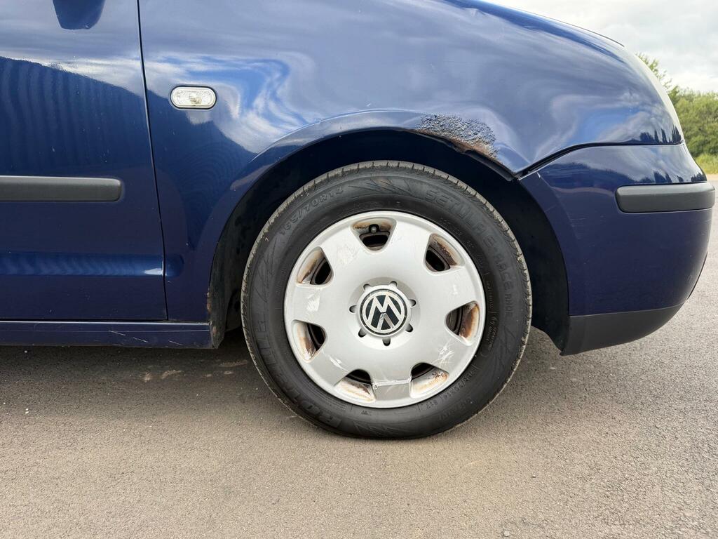 Volkswagen Polo Hatchback 1.2 E 2002 Black #24