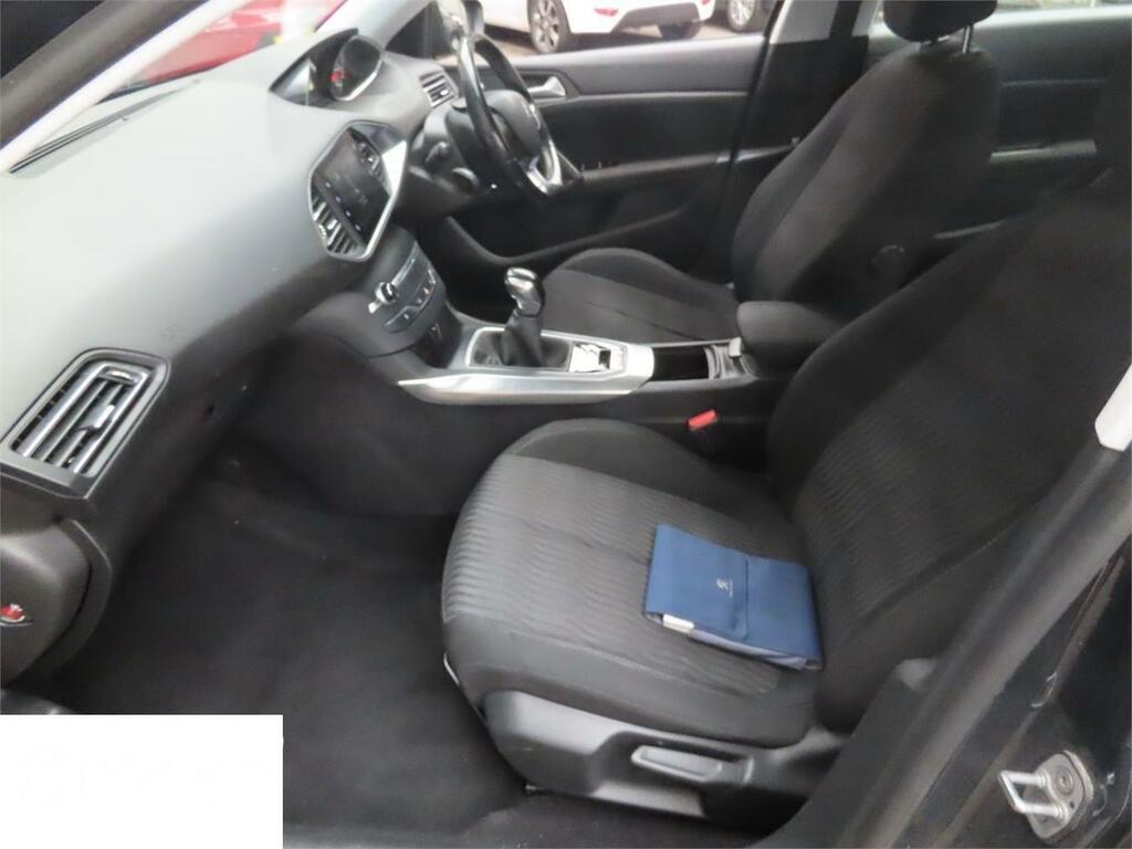 Peugeot 308 Active Grey #2