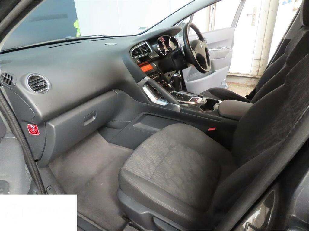 Peugeot 3008 Hatchback Black #2