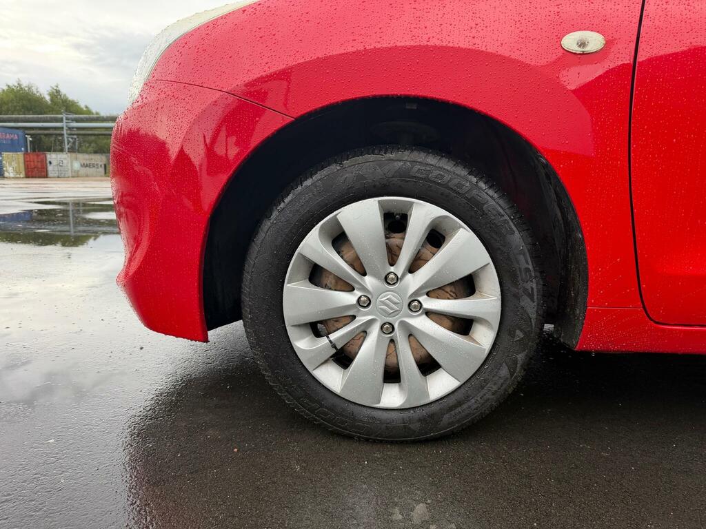 Suzuki Baleno 1.0 Baleno Sz5 White #28