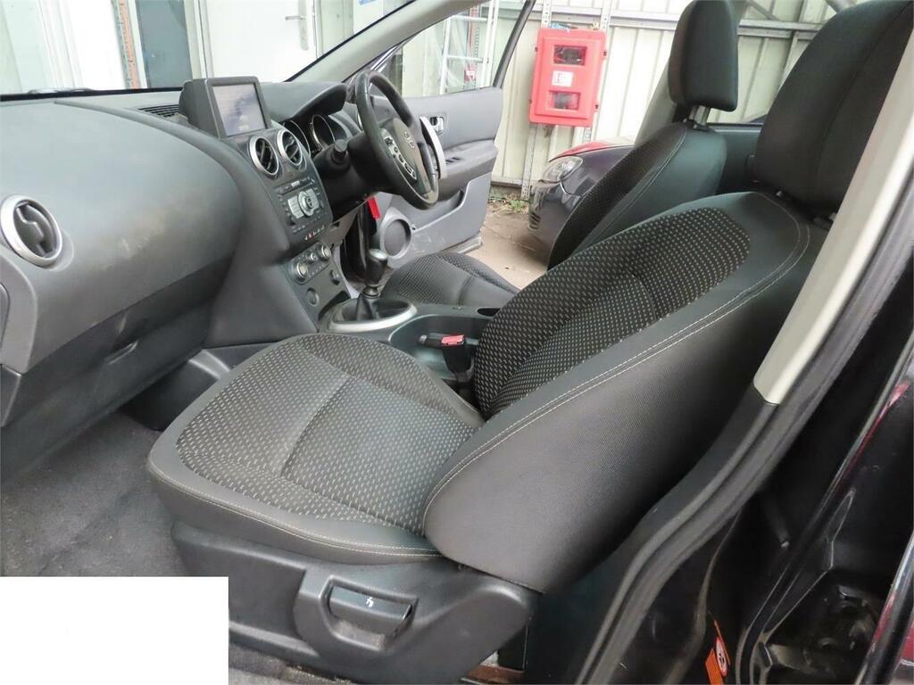 Nissan Qashqai+2 Acenta Black #2