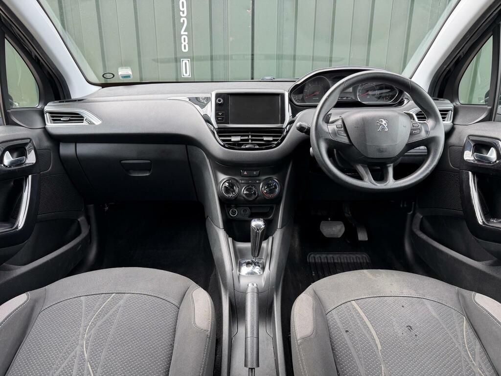Peugeot 208 1.2 Vti Access White #7