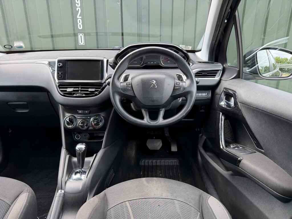 Peugeot 208 1.2 Vti Access White #12